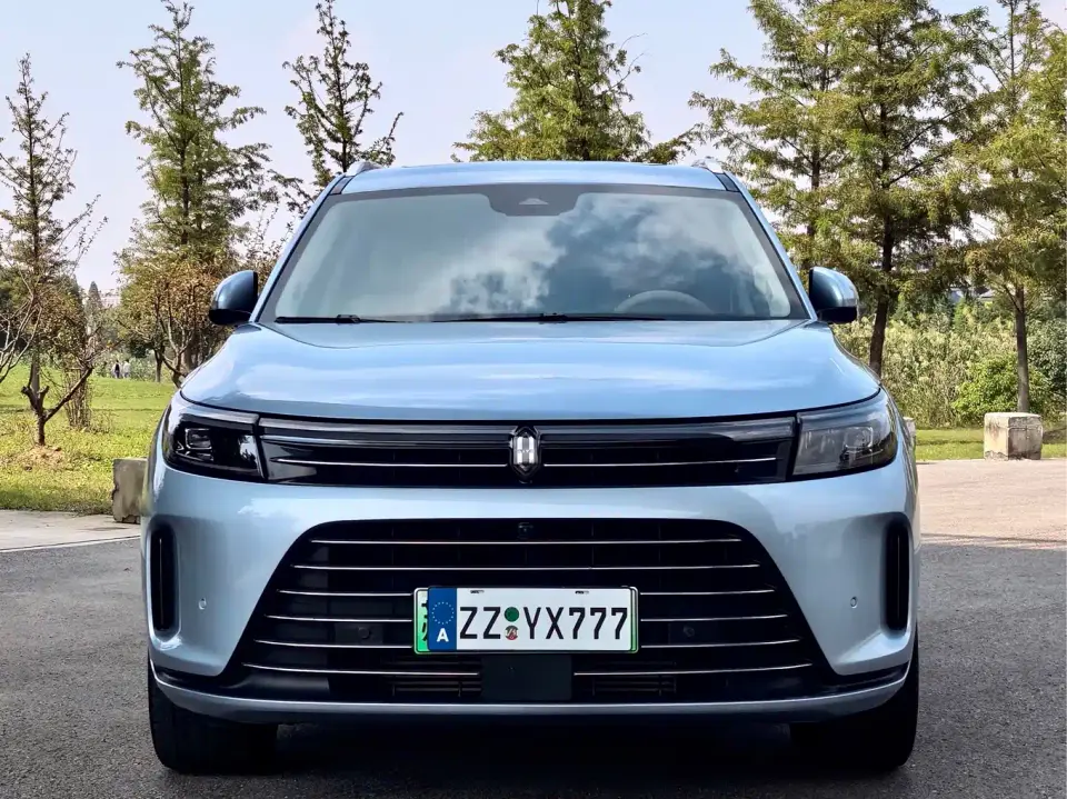 AITO Wenjie AITO M7 1.5T RWD Plus 5-Seater 2023