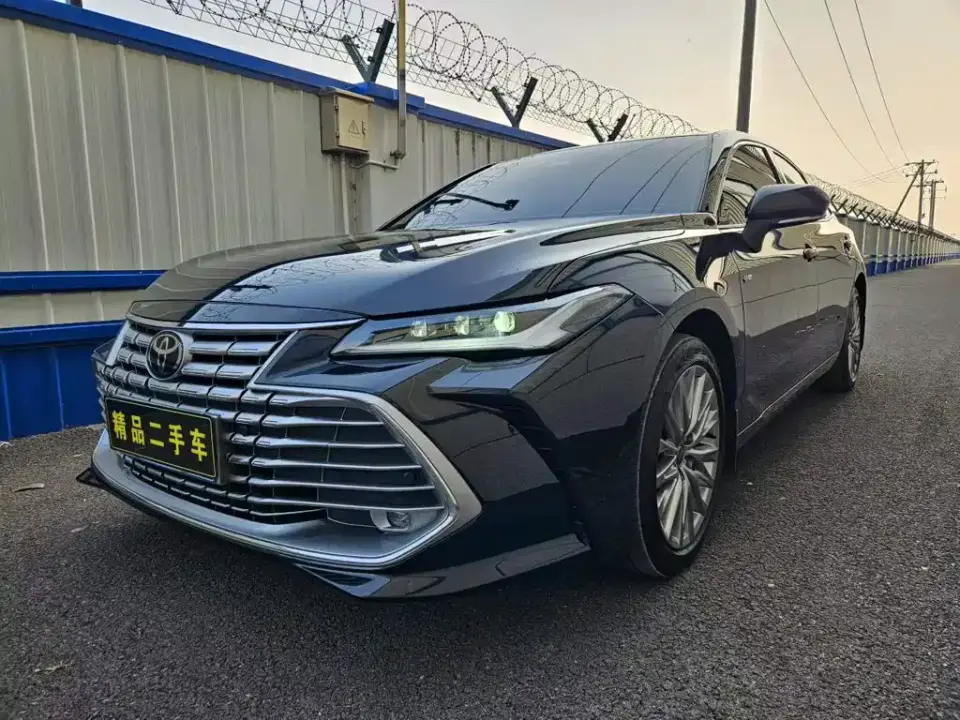 Toyota Avalon Hybrid 2.0L Luxury Edition 2024