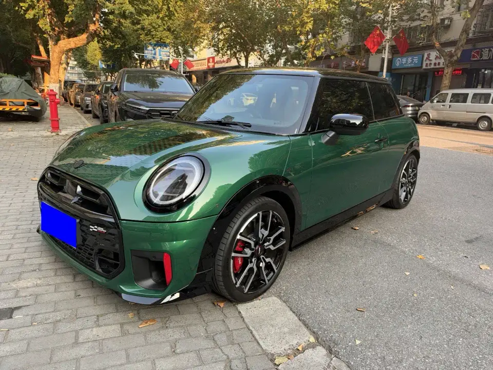 Mini JCW JOHN COOPER WORKS 2025