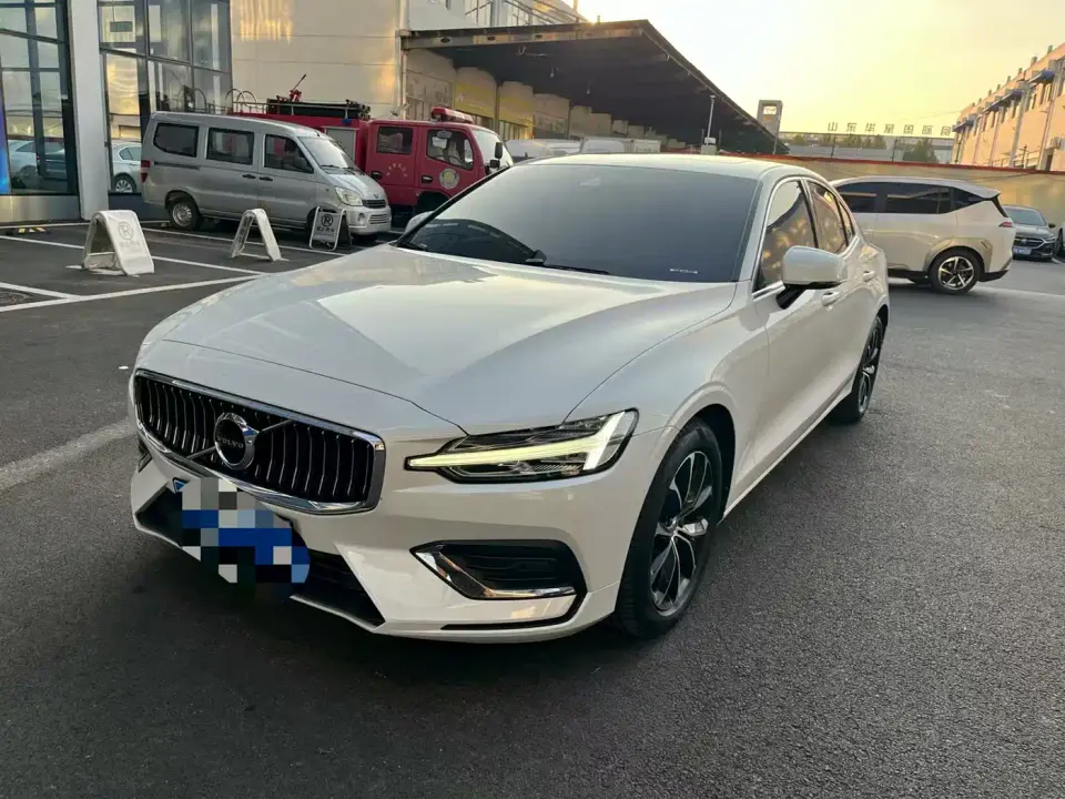 Volvo S60 T4 Smart Elite Luxury 2021
