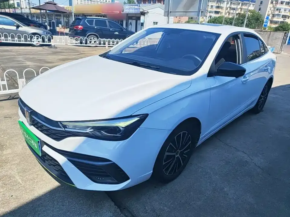 Roewe i5 Facelift 1.5L CVT Diamond Edition 2022