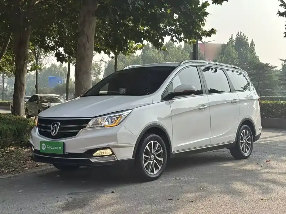 Baojun 730 1.5L Manual Fashion 7-Seater 2021