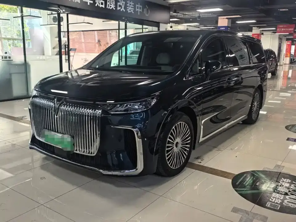 Voyah Auto Voyah Dreamer PHEV 4WD Kunpeng Premium Edition 2025