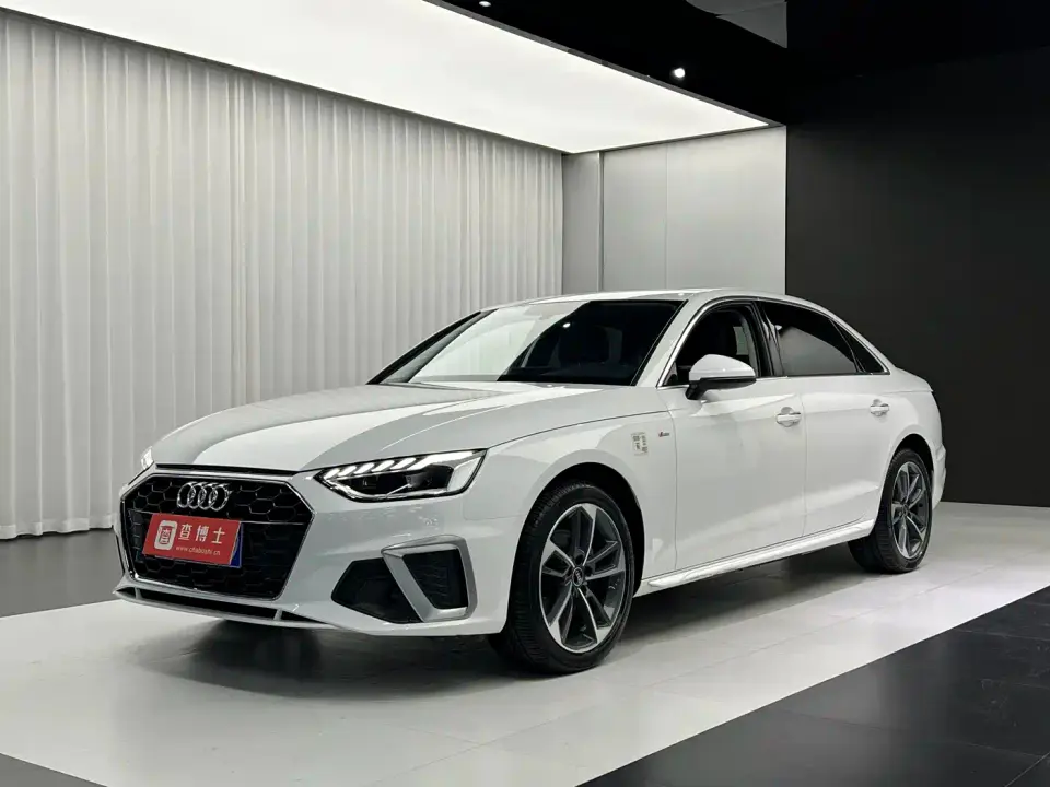 Audi A4L 40 TFSI Fashion Dynamic 2022