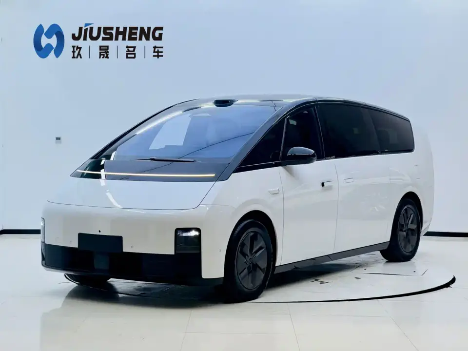 Li Auto MEGA Model Home Family Special Edition 2026