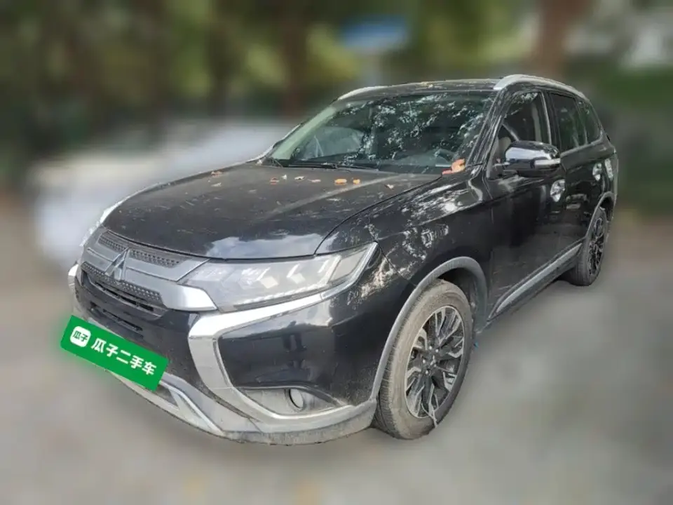 Mitsubishi Outlander 2.4L 4WD Deluxe Edition 5-seater China V 2019