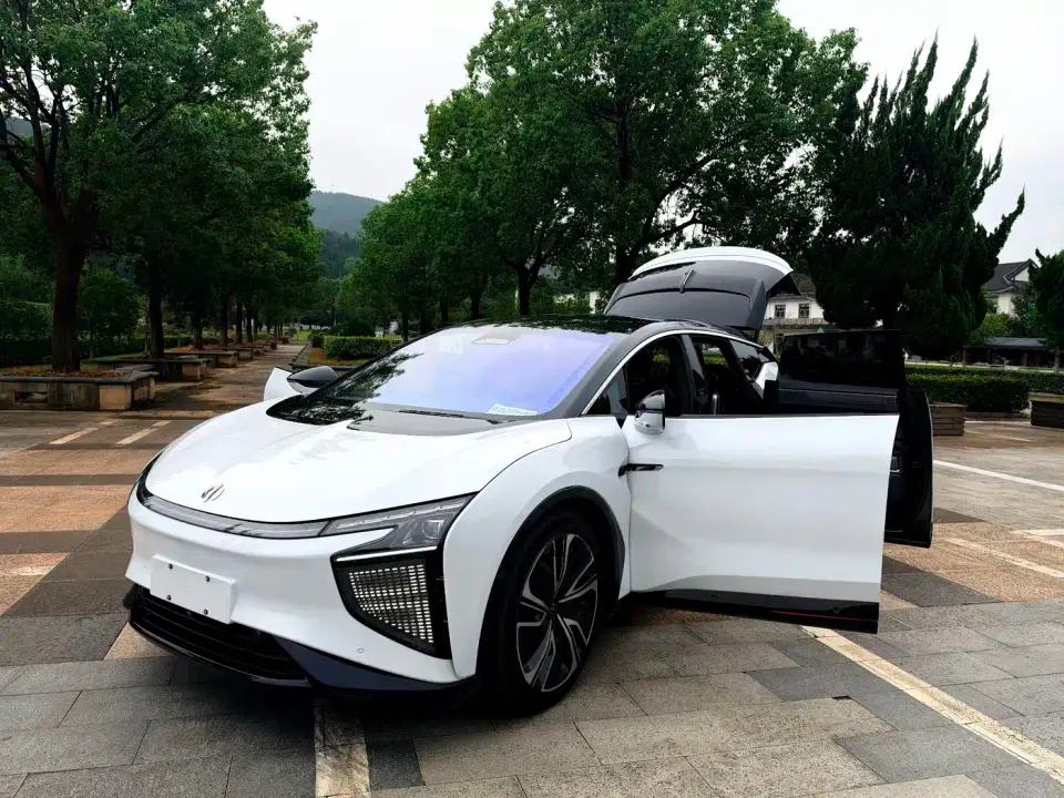 Hiphi X Smart Premium 6-Seater Long Range 2023