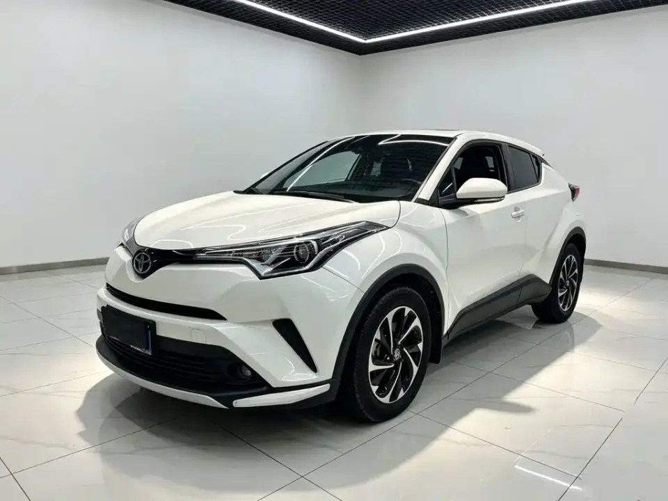 Toyota IZOA 2.0L Yi Xiang CARE 2020