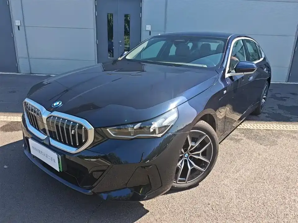BMW i5 eDrive 35L M Sport Package 2026