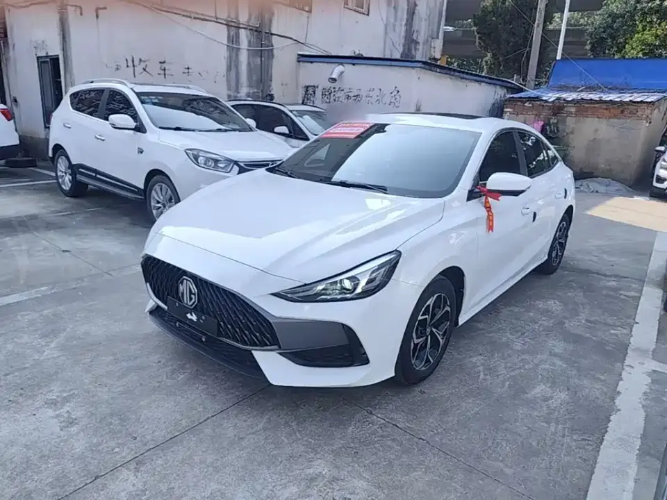 MG MG5 180DVVT CVT Luxury Edition 2024