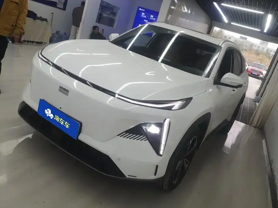 Geely Galaxy Galaxy L7 1.5T 115km PLUS Soaring Dragon Edition 2024