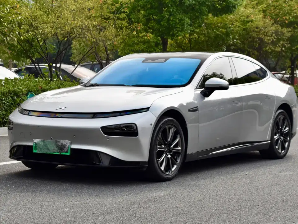 XPeng P7 Model 670E 2020