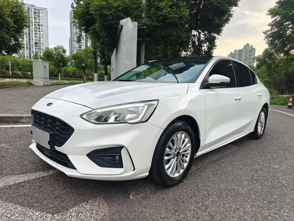 Ford Focus Sedan EcoBoost 180 Automatic Sharp Trend Type 2020