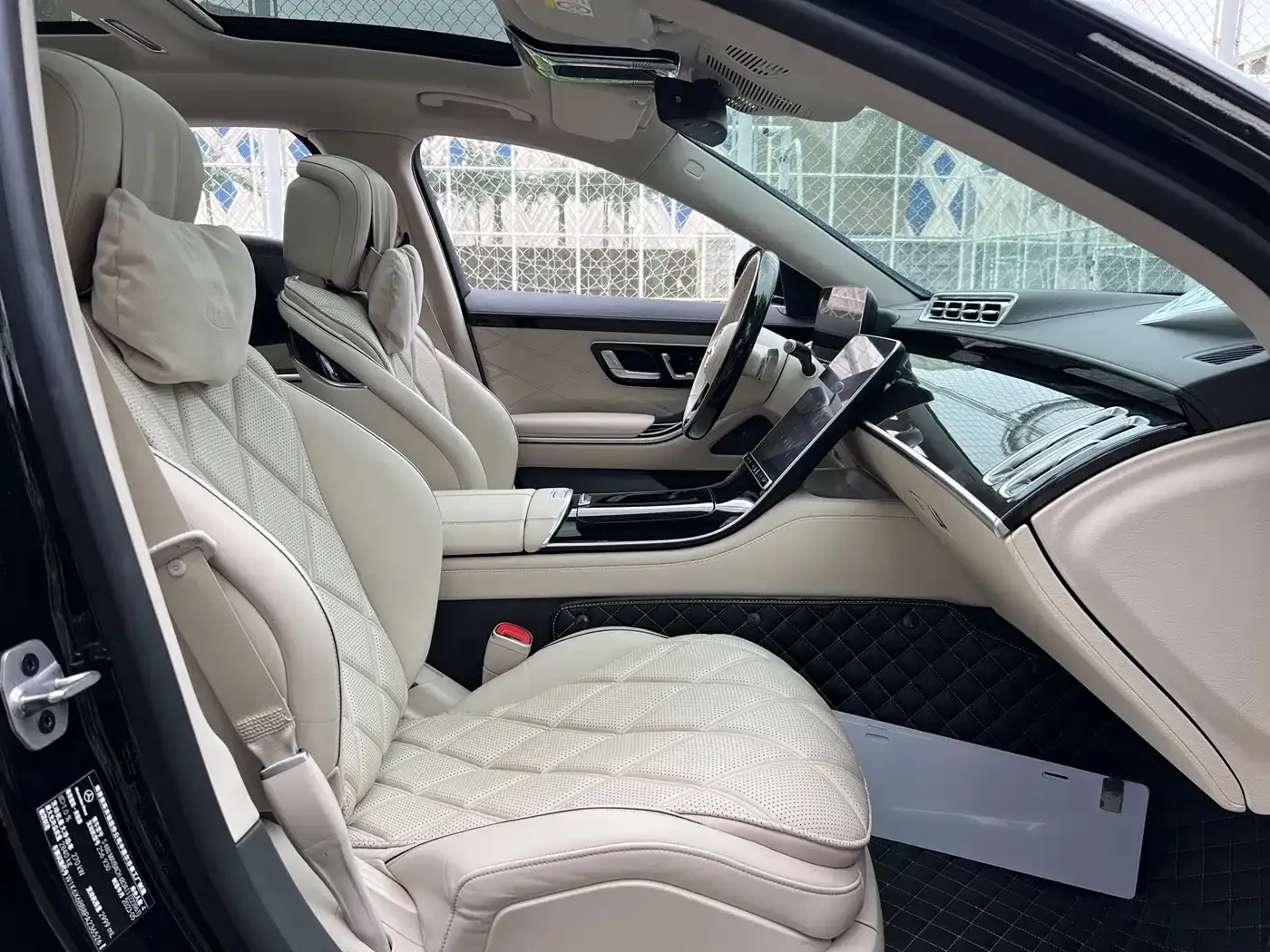 Mercedes-Benz Maybach S-Class S 480 4MATIC 2024 — фото 12