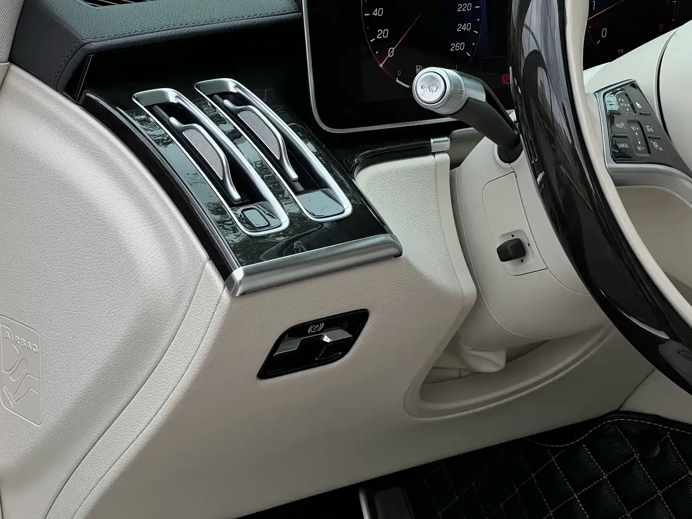 Mercedes-Benz Maybach S-Class S 480 4MATIC 2024 — фото 24