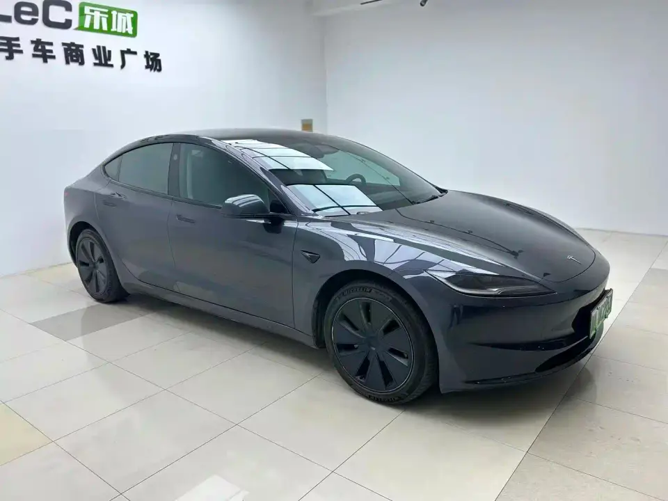 Tesla Model 3 Rear-Wheel Drive 2024