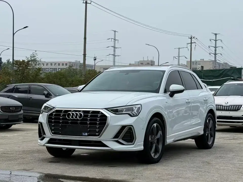 Audi Q3 35 TFSI Fashion Dynamic 2022