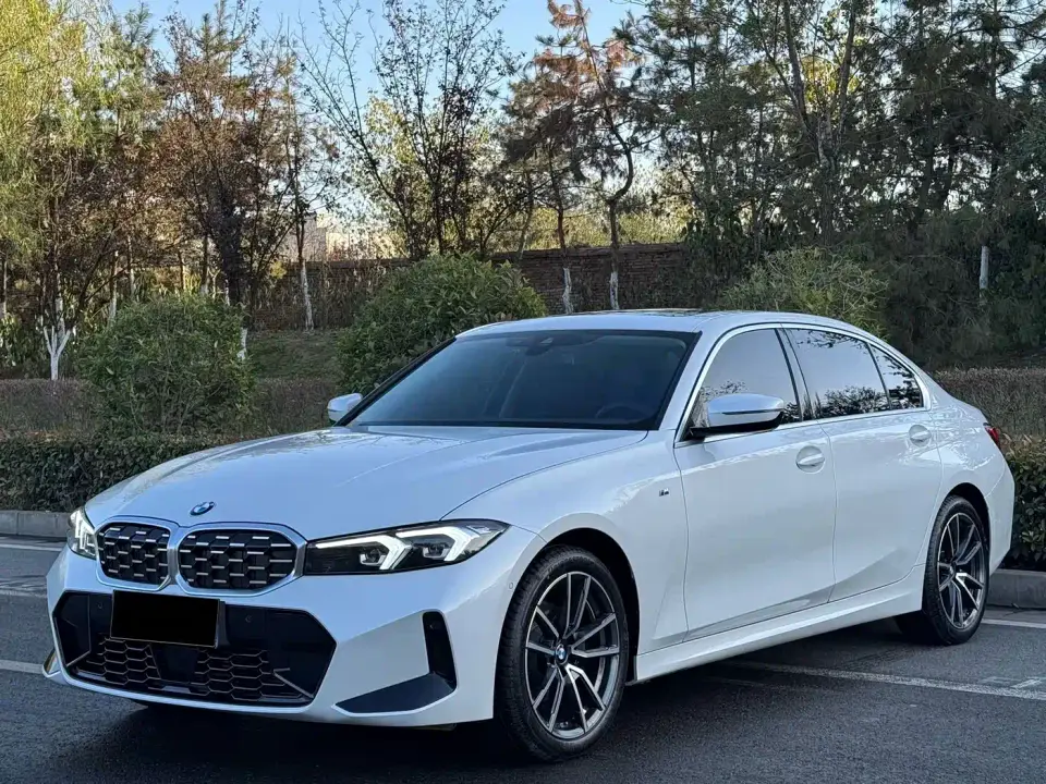 BMW 3 Series 325Li M Sport Package 2024