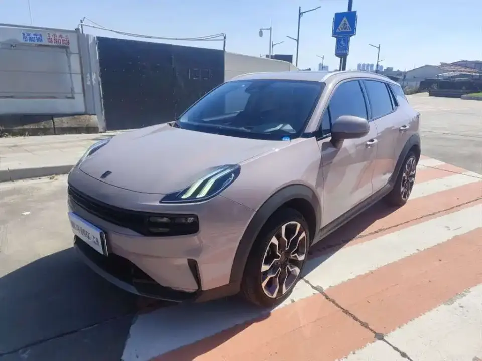 Lynk & Co 06 EM-P PHEV Shero Pink Special Edition 2022