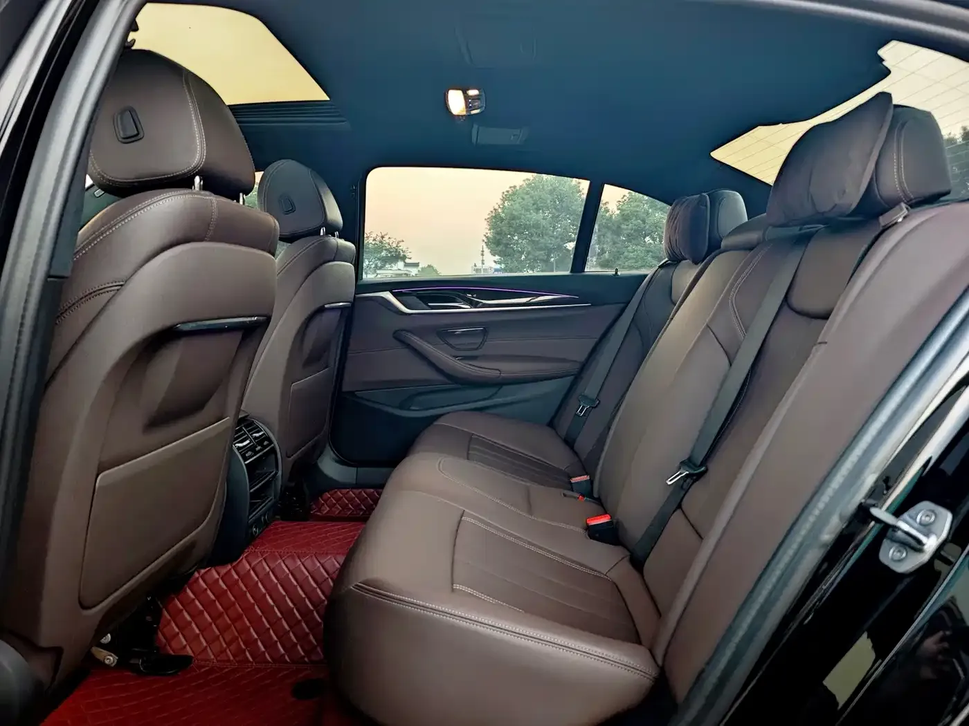 BMW 5 Series 525Li M Sport Package 2019 — фото 10