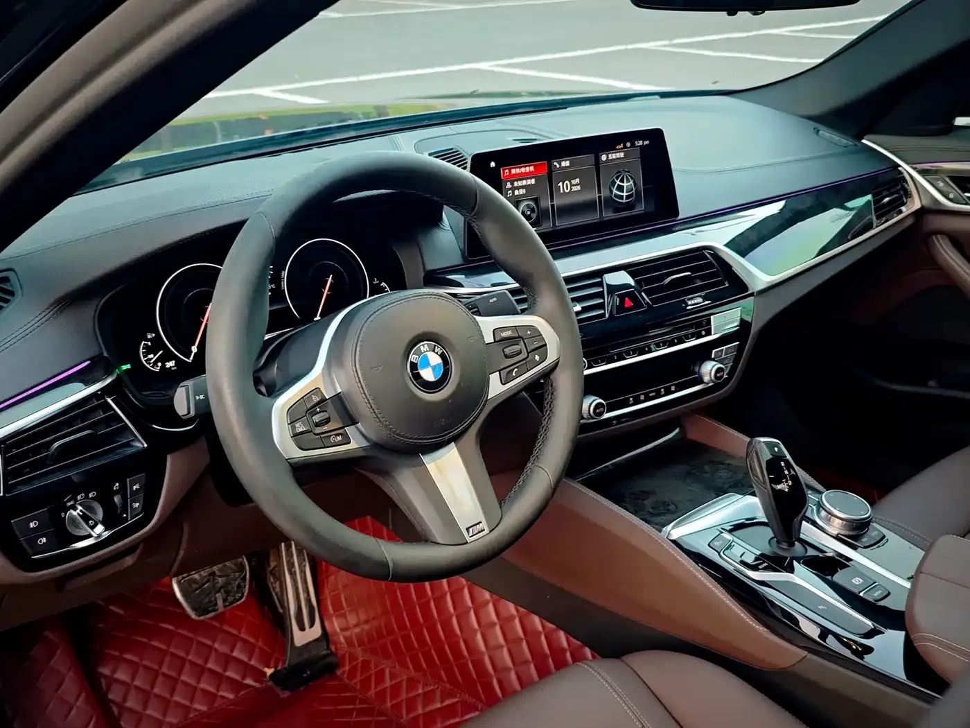 BMW 5 Series 525Li M Sport Package 2019 — фото 11