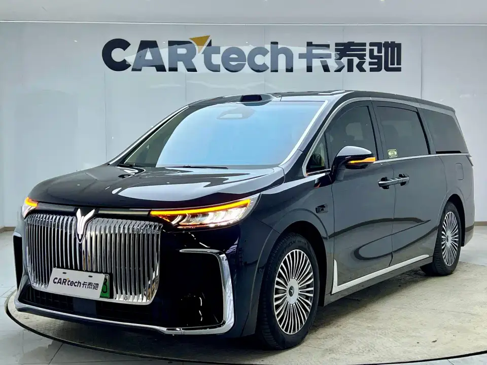 Voyah Auto Voyah Dreamer Model PHEV 4WD Premium QianKun Edition 2025