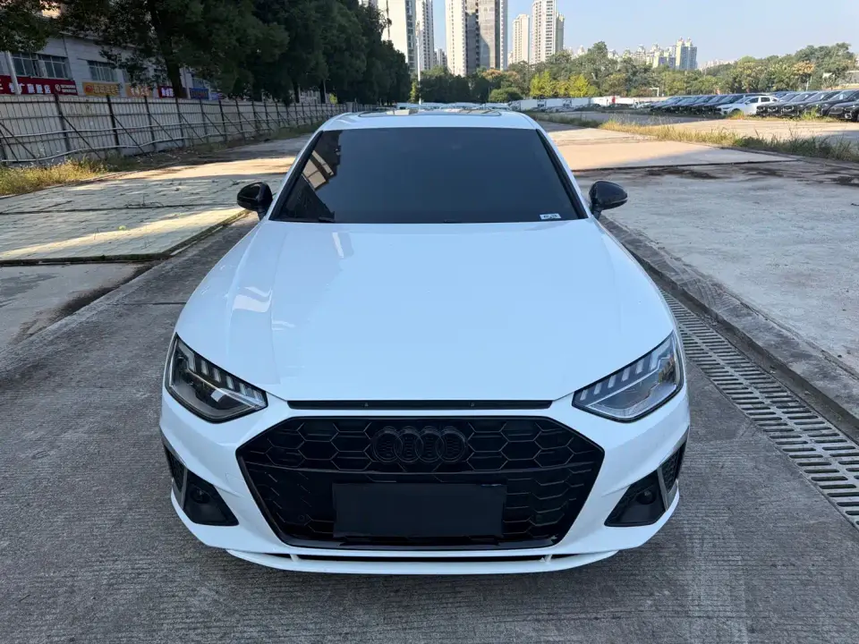Audi A4L 40 TFSI Fashion Dynamic Edition 2021