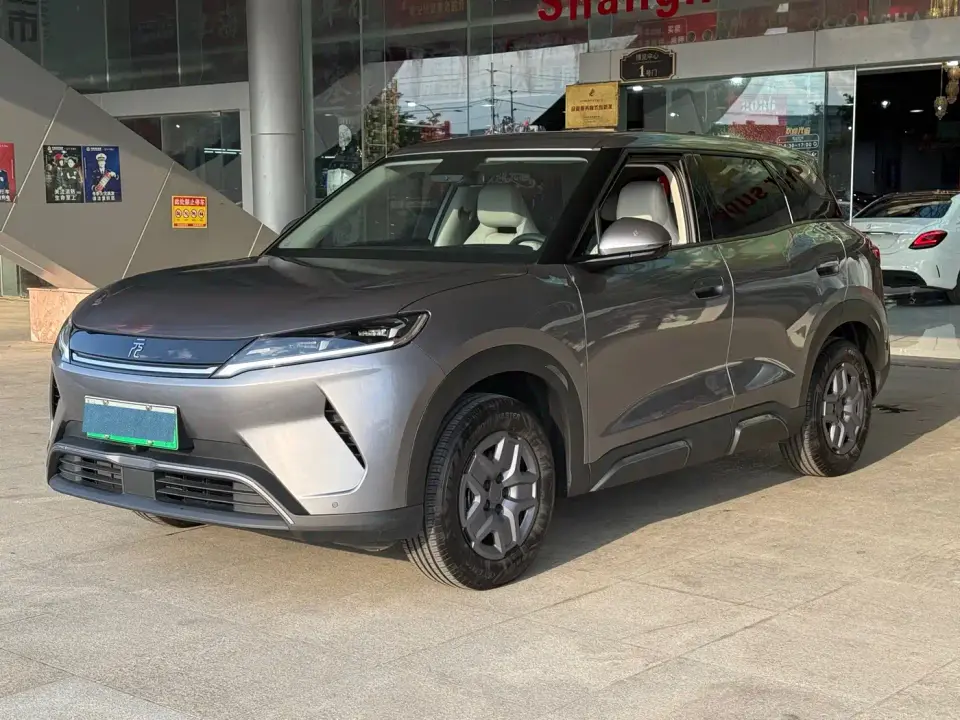 BYD Yuan UP Model 301KM Navigator 2026