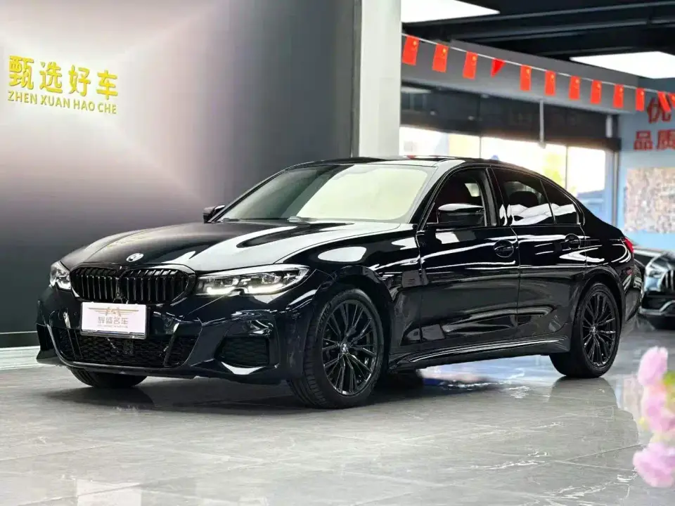 BMW 3 Series 330i M Sport Night Edition 2021