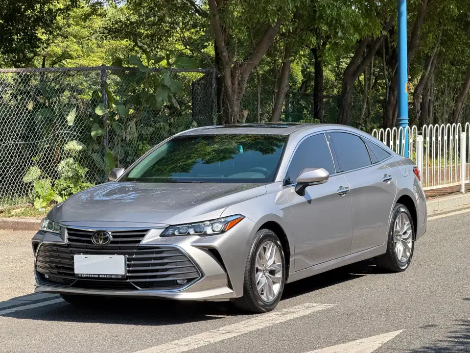 Toyota Avalon 2.0L Luxury Edition (China VI) 2019