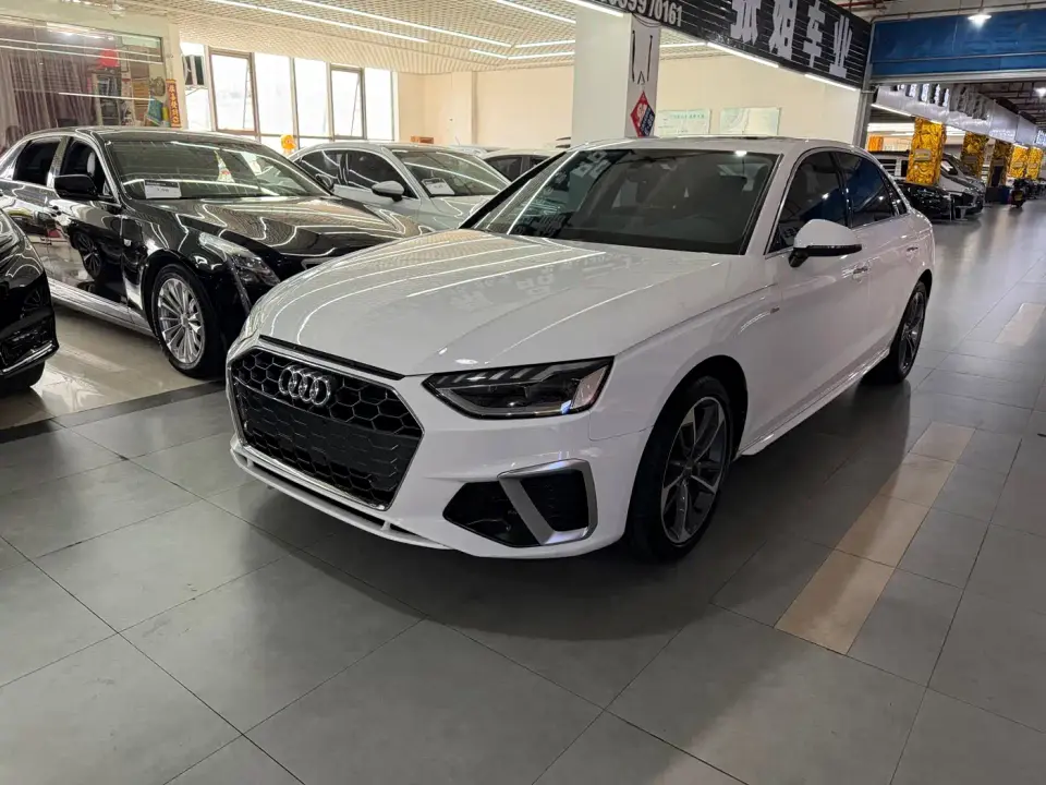 Audi A4L 40 TFSI Fashion Dynamic Edition 2021