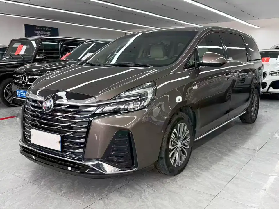 Buick GL8 Land Business Class Premium 2023
