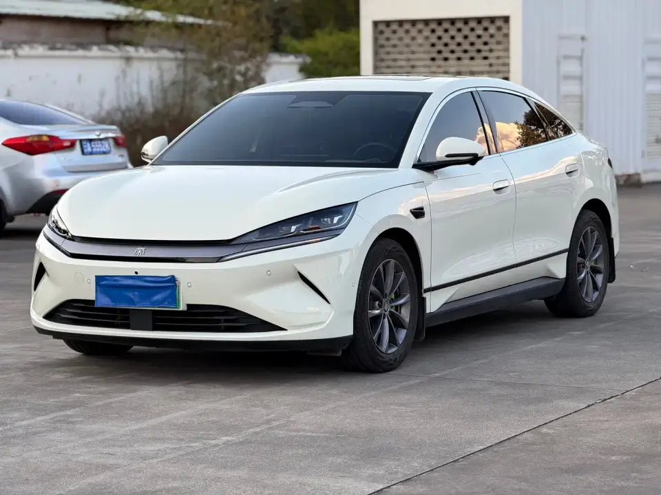 BYD Qin L EV 470KM Leading Edition 2025