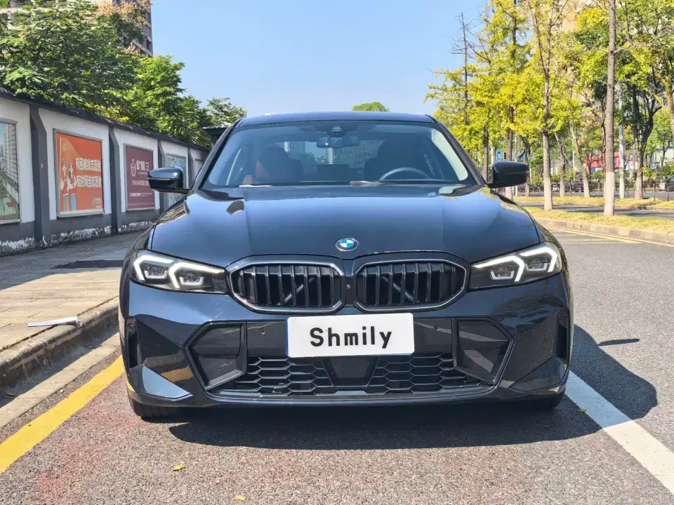 BMW 3 Series 330Li M Sport Night Edition 2025