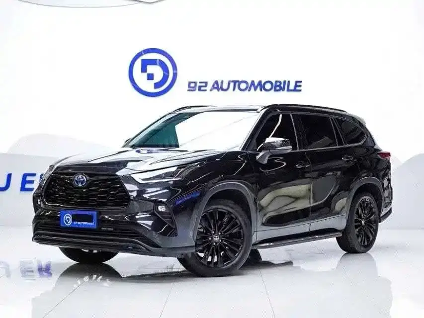 Toyota Highlander 2.5L Smart Hybrid AWD Knight Edition 7-Seater 2023