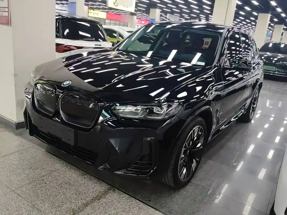 BMW iX3 Innovation Leader 2024