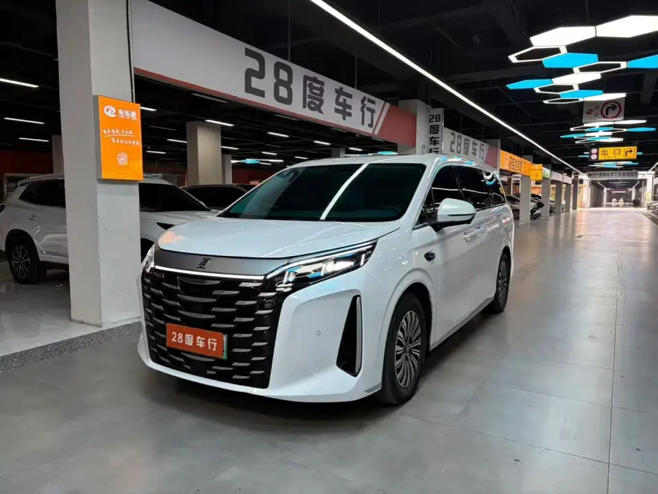 BYD Xia DM-i 1.5T 180km Surpass Edition 2025