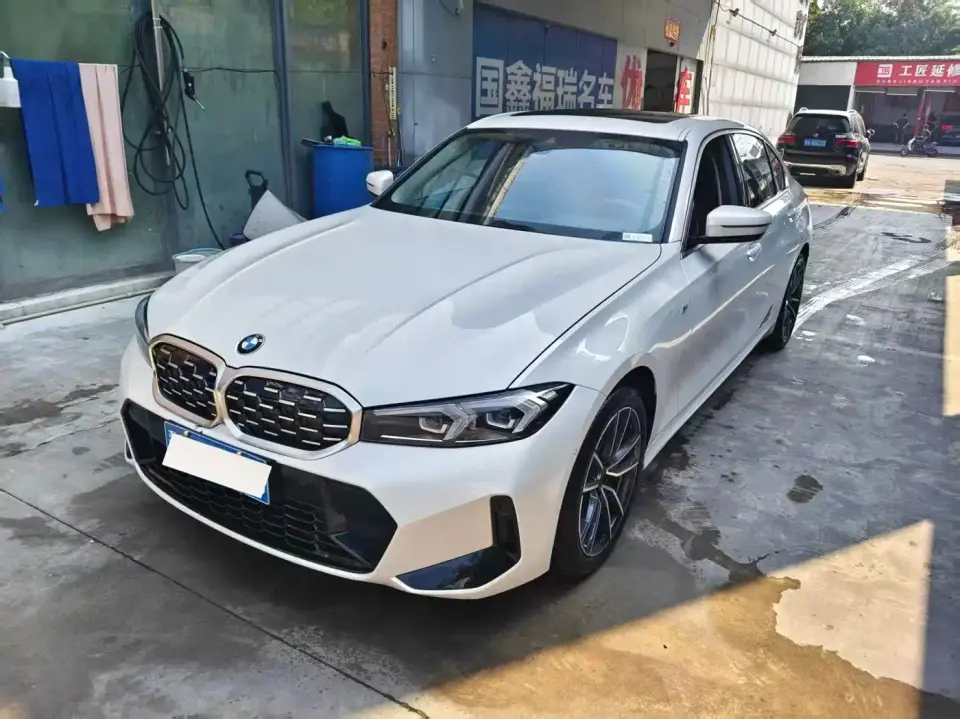BMW 3 Series 325Li M Sport Black Night Package 2023