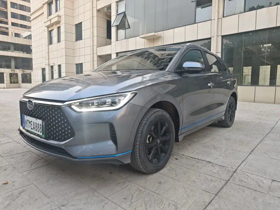 BYD e2 Luxury Edition 2022