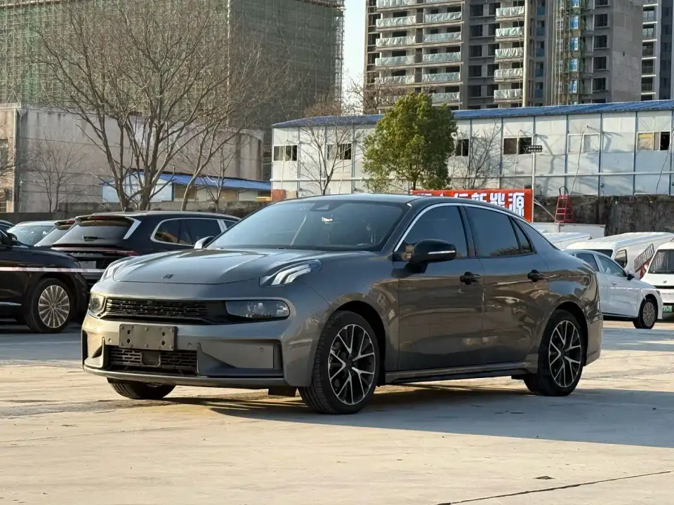 Lynk & Co 03 1.5TD DCT Jin Champion Edition 2021
