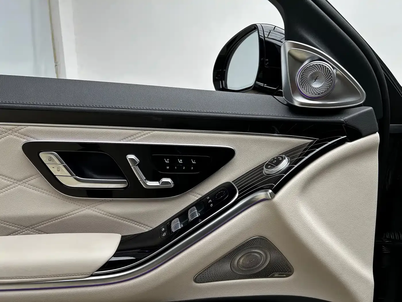Mercedes-Benz Maybach S-Class S 480 4MATIC 2024 — фото 7