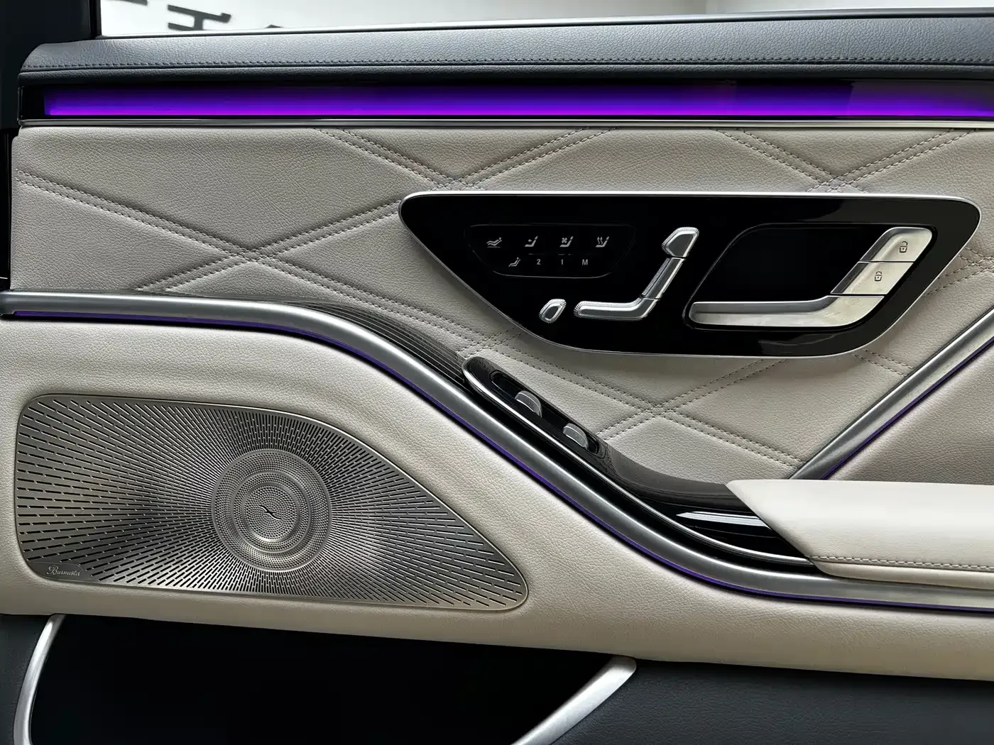Mercedes-Benz Maybach S-Class S 480 4MATIC 2024 — фото 26