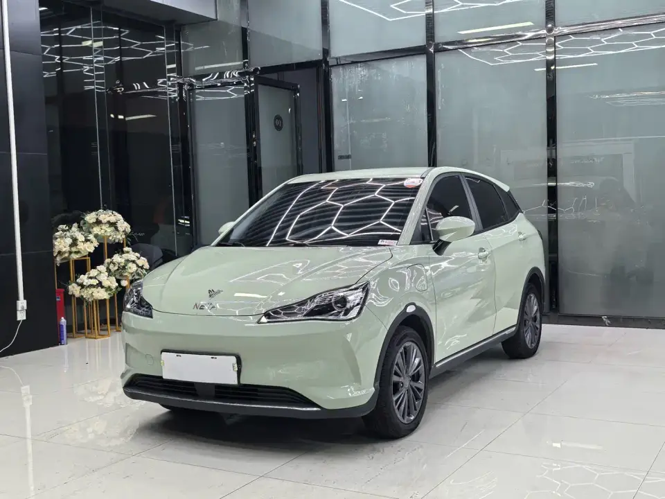 Neta Nezha V Trend 400 Lite 2022