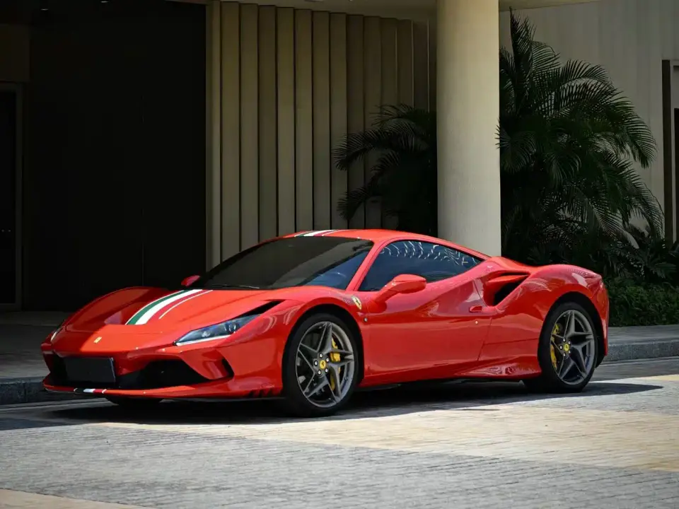 Ferrari F8 Tributo 3.9T V8 2023