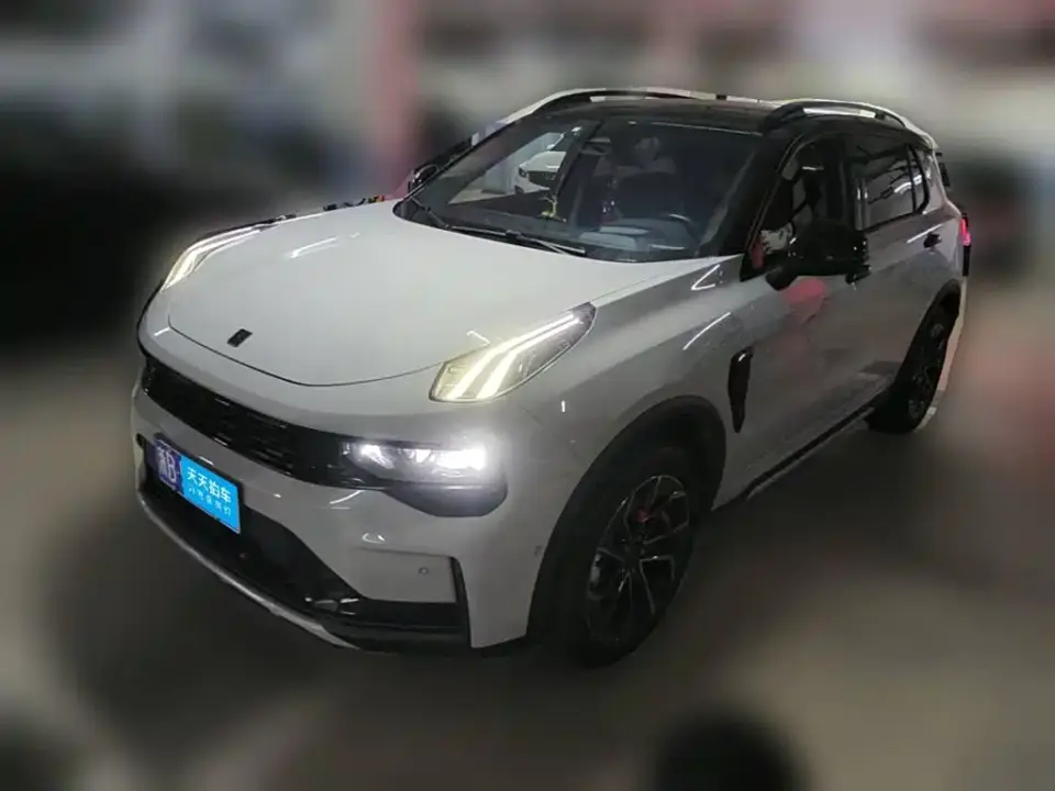 Lynk & Co 01 1.5TD EM-F Dawn Edition 2023