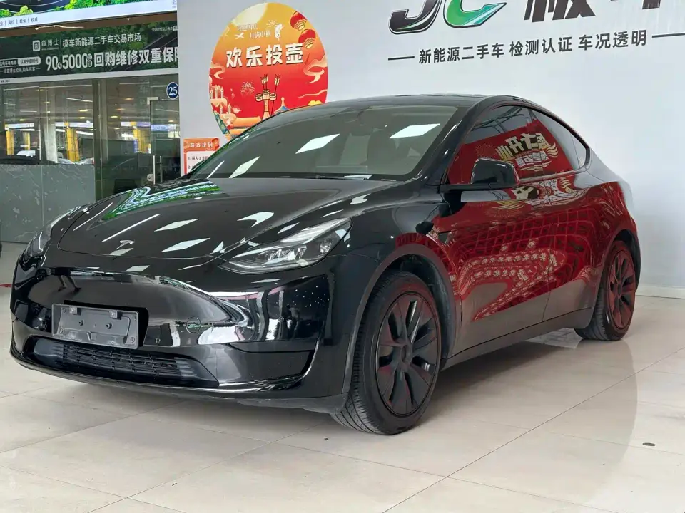 Tesla Model Y Rear-Wheel Drive Edition 2023