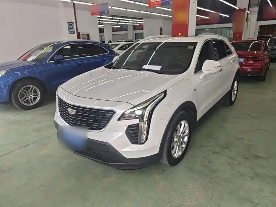 Cadillac XT4 28T FWD Style 2022