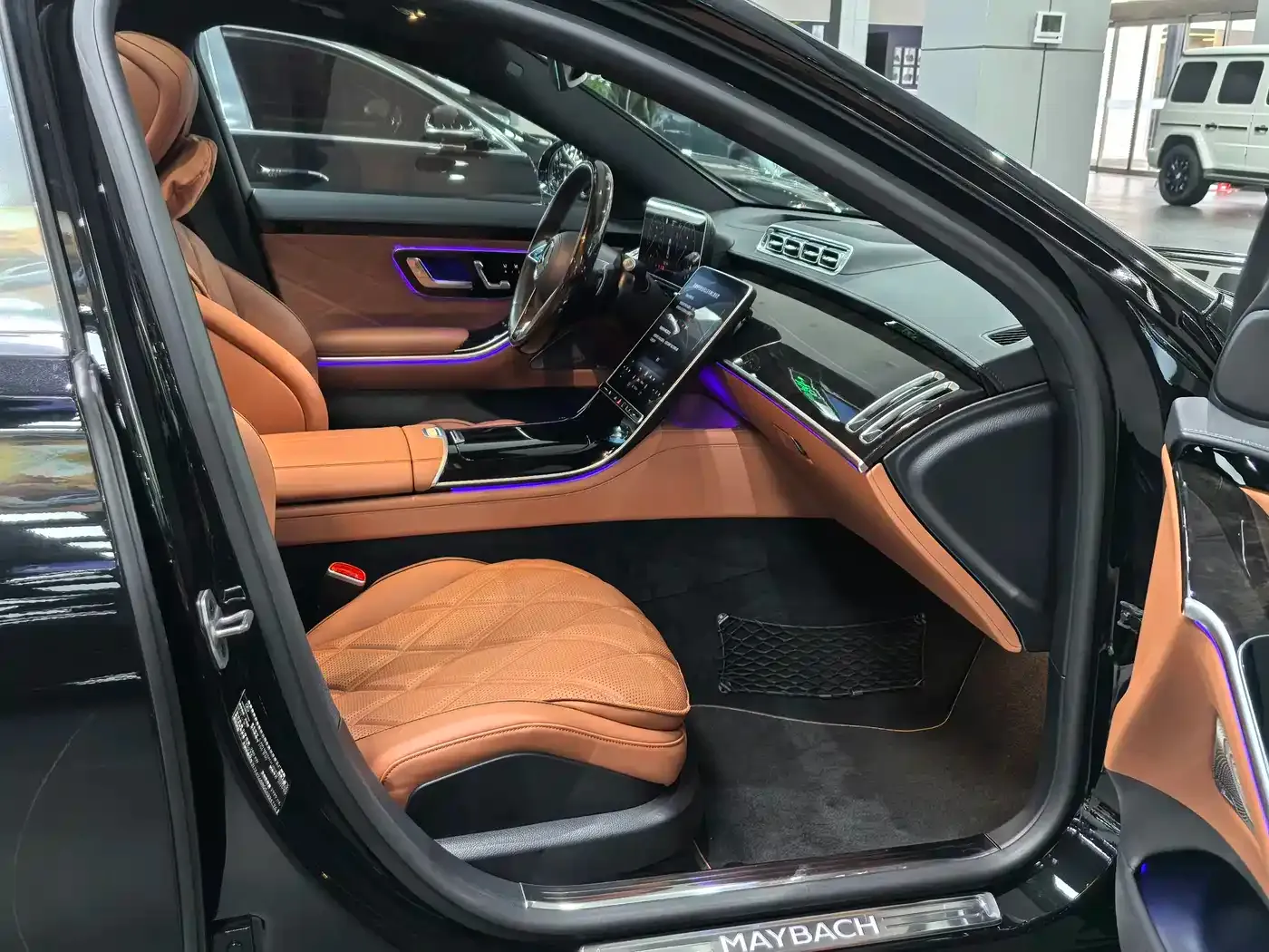 Mercedes-Benz Maybach S-Class Model S 480 4MATIC 2025 — фото 26