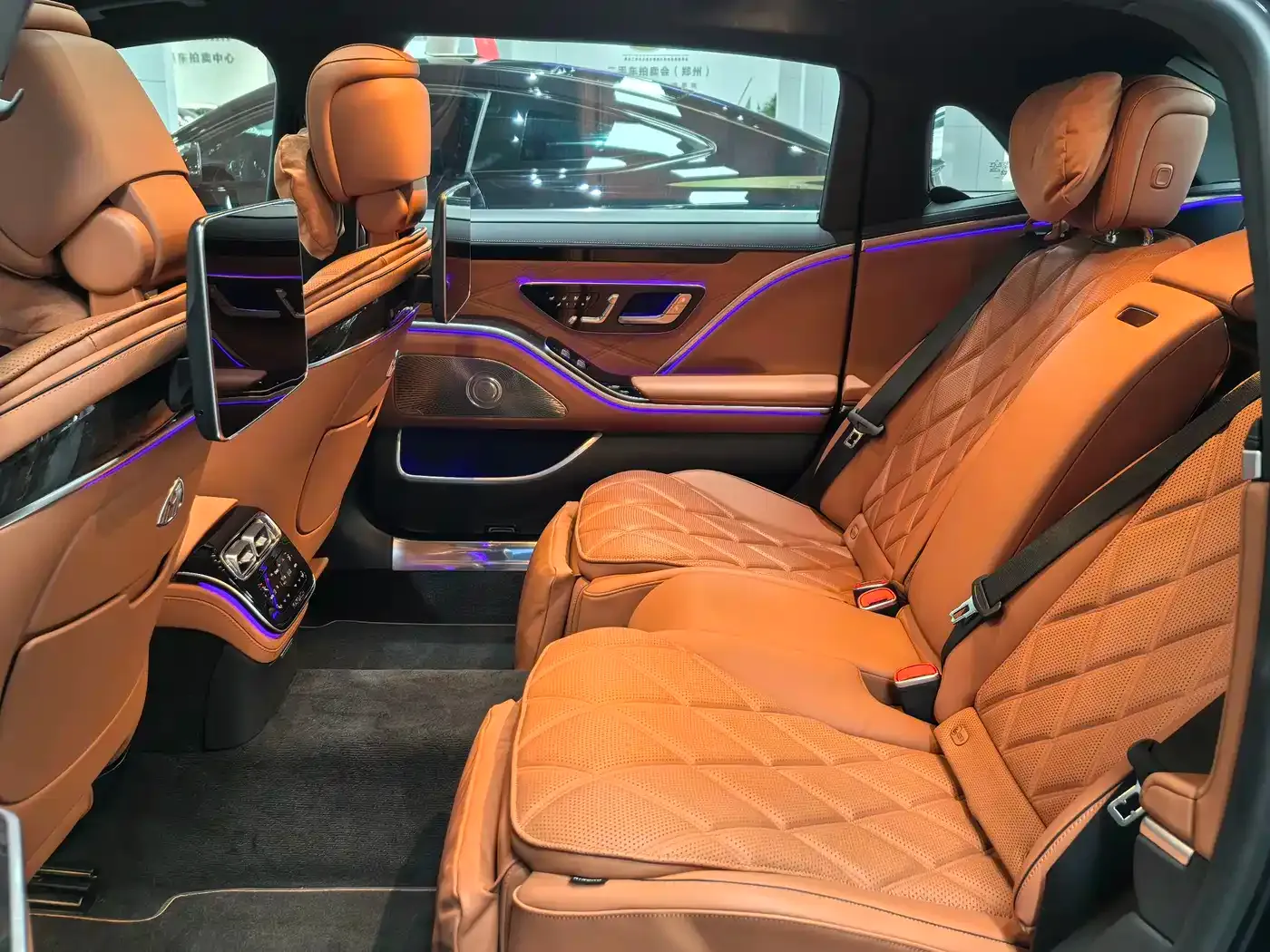 Mercedes-Benz Maybach S-Class Model S 480 4MATIC 2025 — фото 20