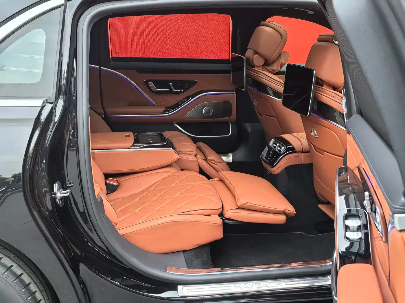 Mercedes-Benz Maybach S-Class Model S 480 4MATIC 2025 — фото 15